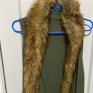 Vest w/Faux fur ( great for layering )